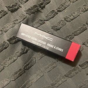 Mac amplified crème lipstick rouge a levres 134 so you brand new